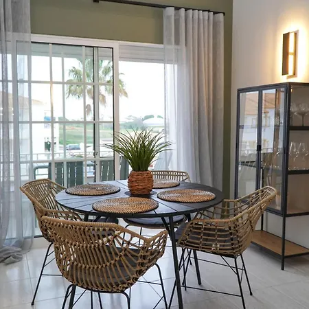 Martina - Seaview アルブフェイラ