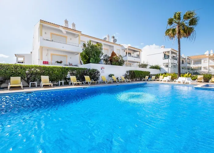 Martina - Seaview アルブフェイラ